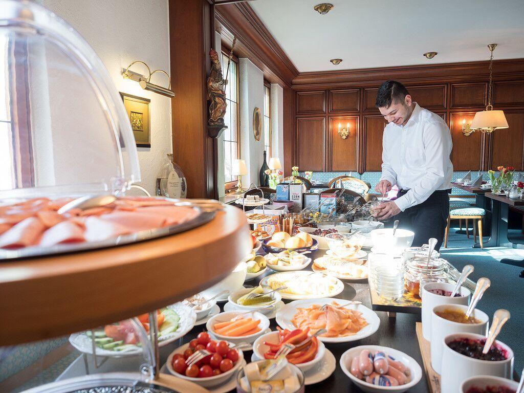 Hotel Restaurant Krehl'S Linde Щутгарт Екстериор снимка